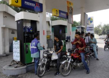 Pakistan raises fuel prices amid Strait of Hormuz blockade