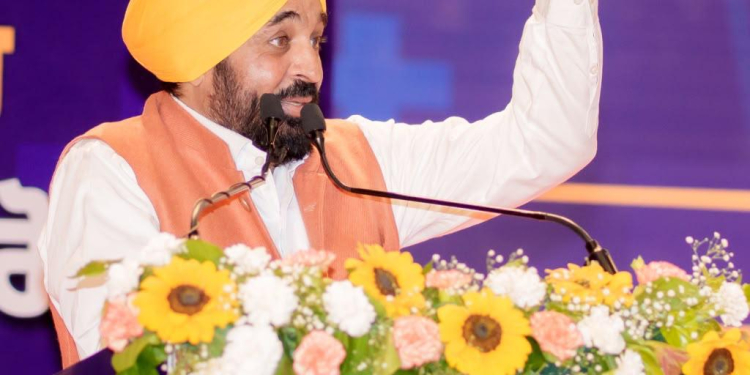 PUNJAB POLICE ORGANIZES ‘CHHABEEL’ TO MARK MARTYRDOM DAY OF GURU ARJAN DEV