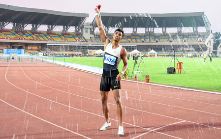 Hurdler Tejas Shirse breaches national record, CWG qualification mark