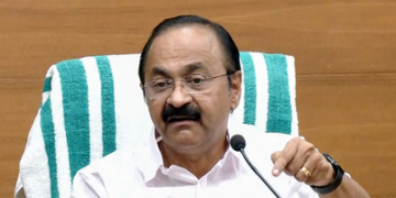 Kerala CM flags ‘uncertain future’ of medics working in UAE, seeks PM Modi’s intervention