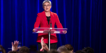 Australia commits funding to support Ebola response