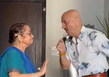 Anupam Kher shares adorable dance moment with mother Dulari