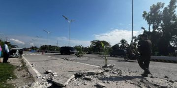 7.8 offshore earthquake shakes Philippines; tsunami warning issued