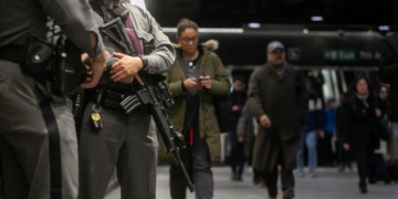 Stabbing spree in New York’s Penn Station; five injured