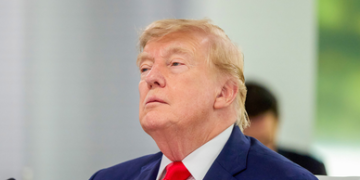 Trump unveils Iran deal, eyes wider Middle East pact