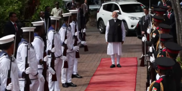 PM Modi receives Guard of Honour at State House in Seychelles