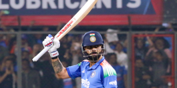 Kohli to undergo fitness test ahead of England ODIs selection, Hardik begins light training