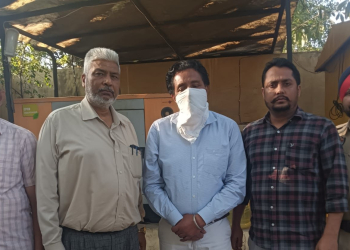 Vigilance Bureau nabs Private Person red handed accepting bribe of Rs 5,000/-
