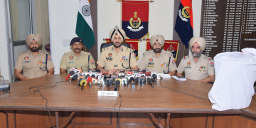 30KG HEROIN RECOVERED IN AMRITSAR; TWO JUVENILES AMONG SIX HELD