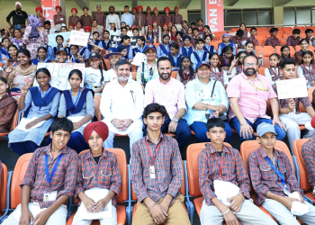 Barnala students experience & revel in spirit of cricket to the hilt
