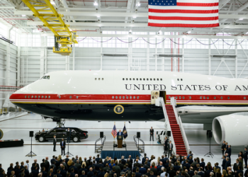 Trump hails first flight of new Air Force One