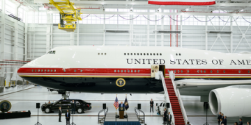 Trump hails first flight of new Air Force One