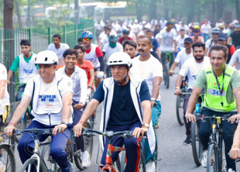 Dr Mandaviya leads nationwide 80th edition of Fit India Sundays on Cycle