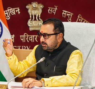 Ayush MoS Prataprao Jadhav favours use of medicinal plants in Delhi green drive