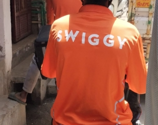 FSSAI slaps Swiggy Instamart with 9 notices following consumer complaints