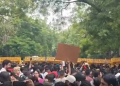 Tension erupts at Delhi’s Jantar Mantar during protest march; police deploy barricades