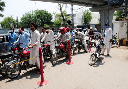 Pakistan hikes price of petrol by PKR 6.39, diesel by PKR 7.83