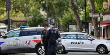 Man stabs three women in Paris, says ‘Allah commanded me’
