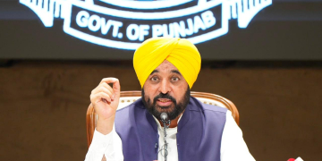 Barinder Kumar Goyal on two-day tour of Doaba region to review flood protection works along Rivers