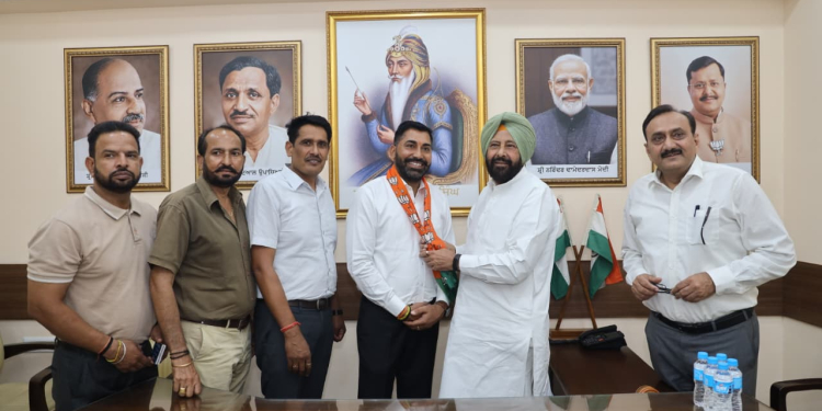 Advocate Rajesh Rana, General Secretary of Shiromani Akali Dal’s Legal Wing, Joins BJP