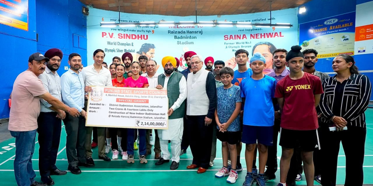 CM Bhagwant Singh Mann Reviews Preparedness for National Badminton Championship Slated to Be Held in Jalandhar