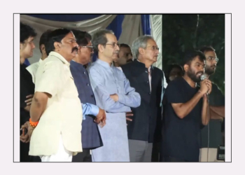 ‘Entire govt needs to be replaced’: Uddhav Thackeray at Jantar Mantar 