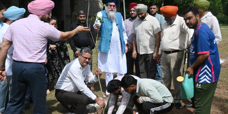 BARINDER KUMAR GOYAL DEDICATES IRRIGATION PROJECTS WORTH RS.105.49-CR