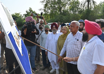 Barinder Kumar Goyal on two-day tour of Doaba region to review flood protection works along Rivers