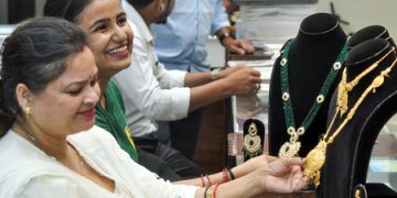 Gold, silver surge over 1 pc amid firm global cues