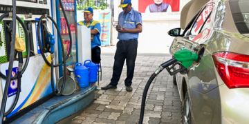 Consumers should continue to use E20 petrol with confidence: Govt