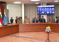 Rajnath Singh meets Army contingent
