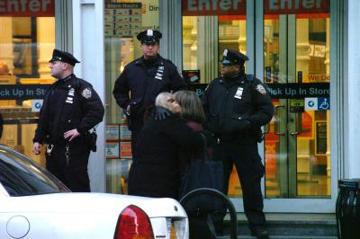 US violent crime posts record fall: FBI
