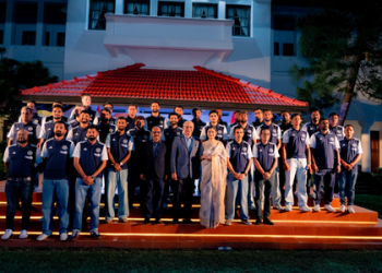 India High Commissioner hosts Team India ahead of Colombo Test