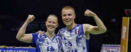 Badminton WC: Take champagne and gulp it; that’s Gicquel-Delrue’s way to celebrate historic gold
