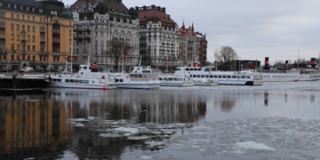 Thousands march in Stockholm for stronger climate action ahead of election