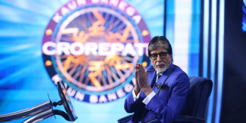 Amitabh Bachchan: I do all the household chores myself