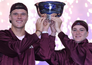 Muchova-Mensik beat Bencic-Cobolli to clinch US Open mixed doubles title