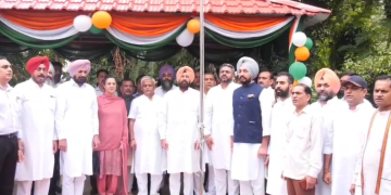 BJP Punjab Office Celebrates Independence Day; State President Kewal Singh Dhillon Hoists Tricolour
