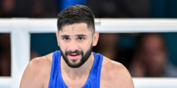 CWG 2026: Sachin Siwach wins men’s 60kg boxing gold after thrilling 3-2 split decision