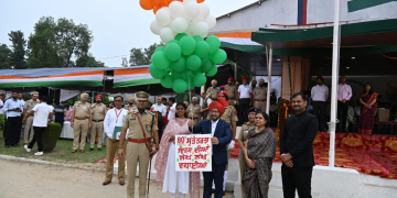 Cabinet Ministers Harpal Singh Cheema and Tarunpreet Singh Sond pay floral tribute to Shaheed Master Karnail Singh Issru