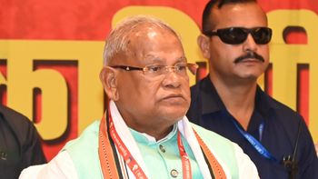 Jitan Ram Manjhi rushed to Delhi after his health deteriorated in Patna