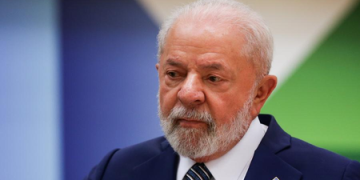 Lula says he will defend Brazil’s Pix payment system amid US tariff dispute
