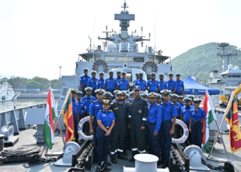 Indian, Lankan Navies hold professional exchanges during Exercise SLINEX-26