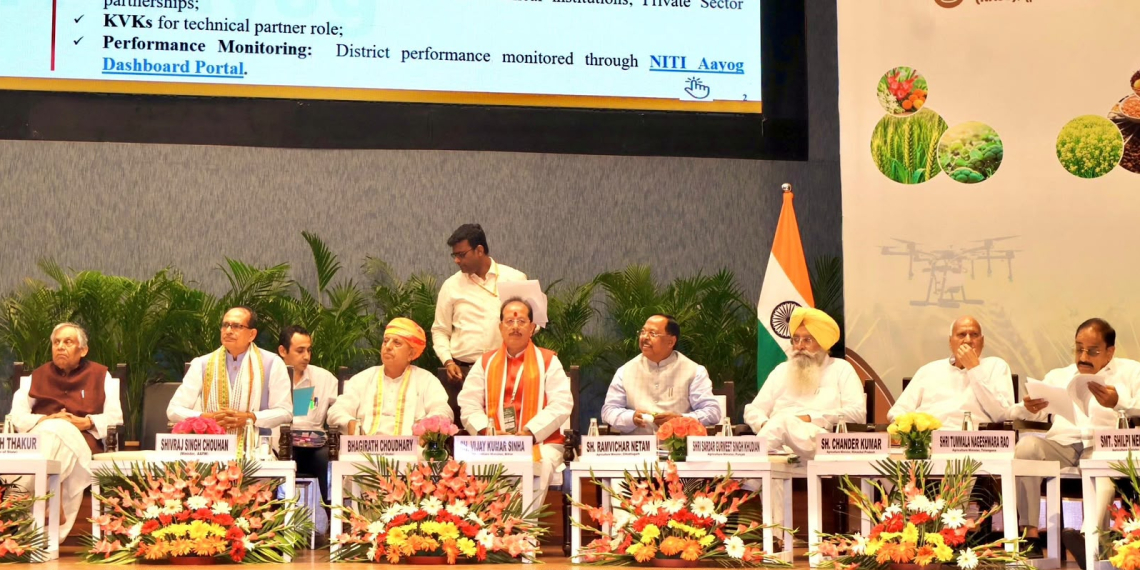 Ensure 5.5 Lakh MT DAP, 15 Lakh MT Urea Before Sowing: Gurmeet Khudian Demands From Centre for Rabi Season