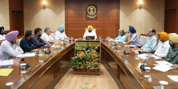 HARBAJHAN SINGH ETO REVIEWS PROGRESS OF ROAD DEVELOPMENT WORKS ACROSS PUNJAB
