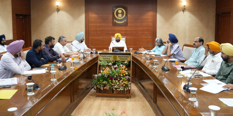HARBAJHAN SINGH ETO REVIEWS PROGRESS OF ROAD DEVELOPMENT WORKS ACROSS PUNJAB