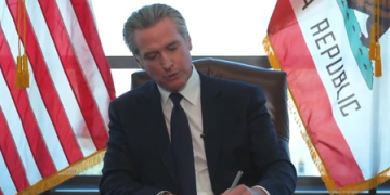 California bans marriage for under-18s