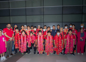 South Korean Men’s Hockey team receives Hearty & Rousing Punjabi Welcome at Mohali Airport with Dhol, Bhangra & Phulkaris